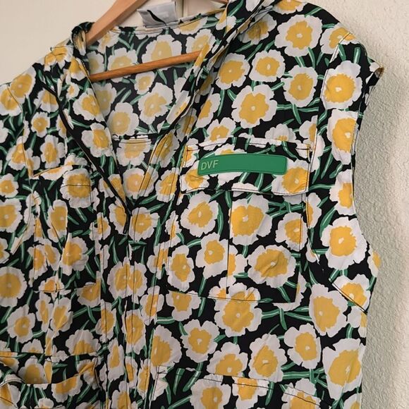 Diane Von Furstenberg Women's Floral Hooded Zip Vest XS - Picture 5 of 14
